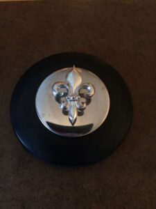 Pewt Kitchen Stop. Fluer de Lis